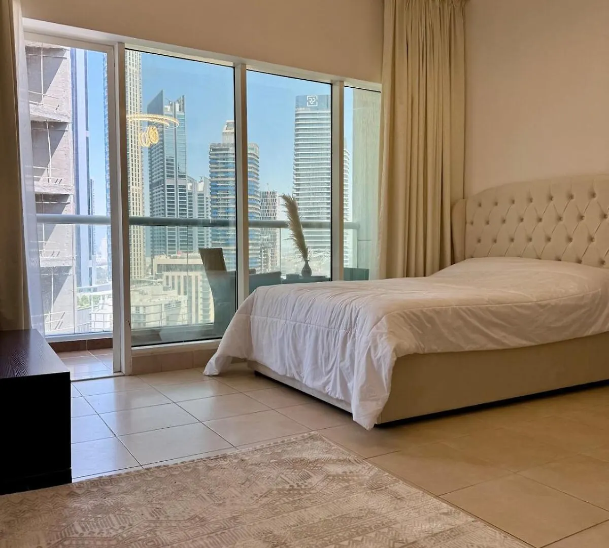 Burj Al Nujoom Downtown 2 Mins Walk To Dubai Mall Burj Al Nujoom